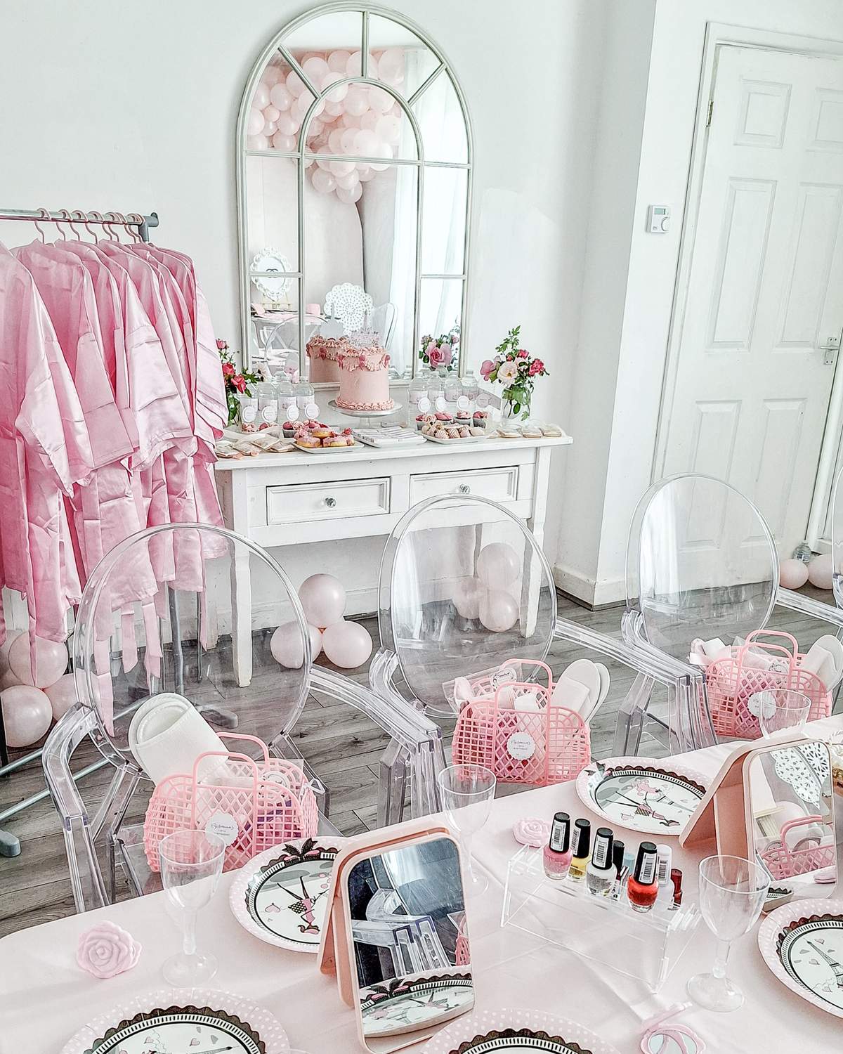 Cipriannas Pamper Party - Ciprianna in Paris