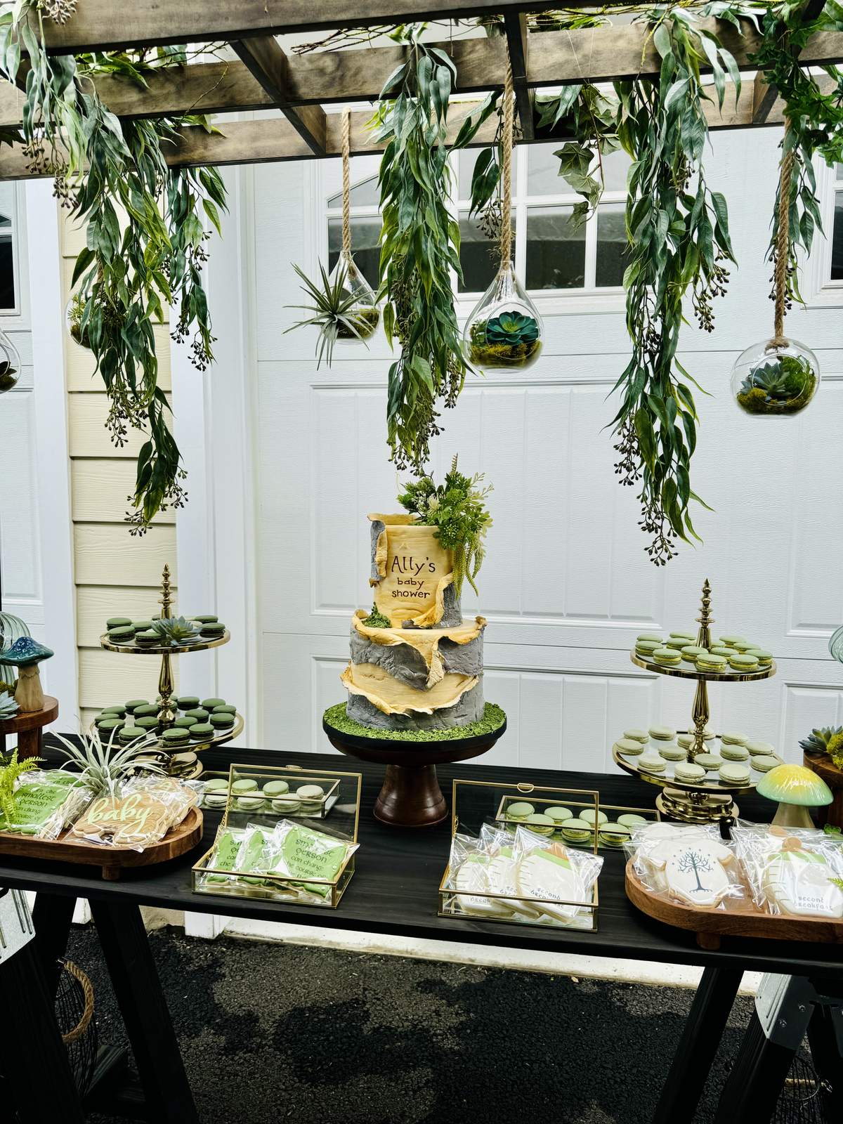 Woodland Lord of the ring Babyshower - Woodland Lord of the ring Babyshower