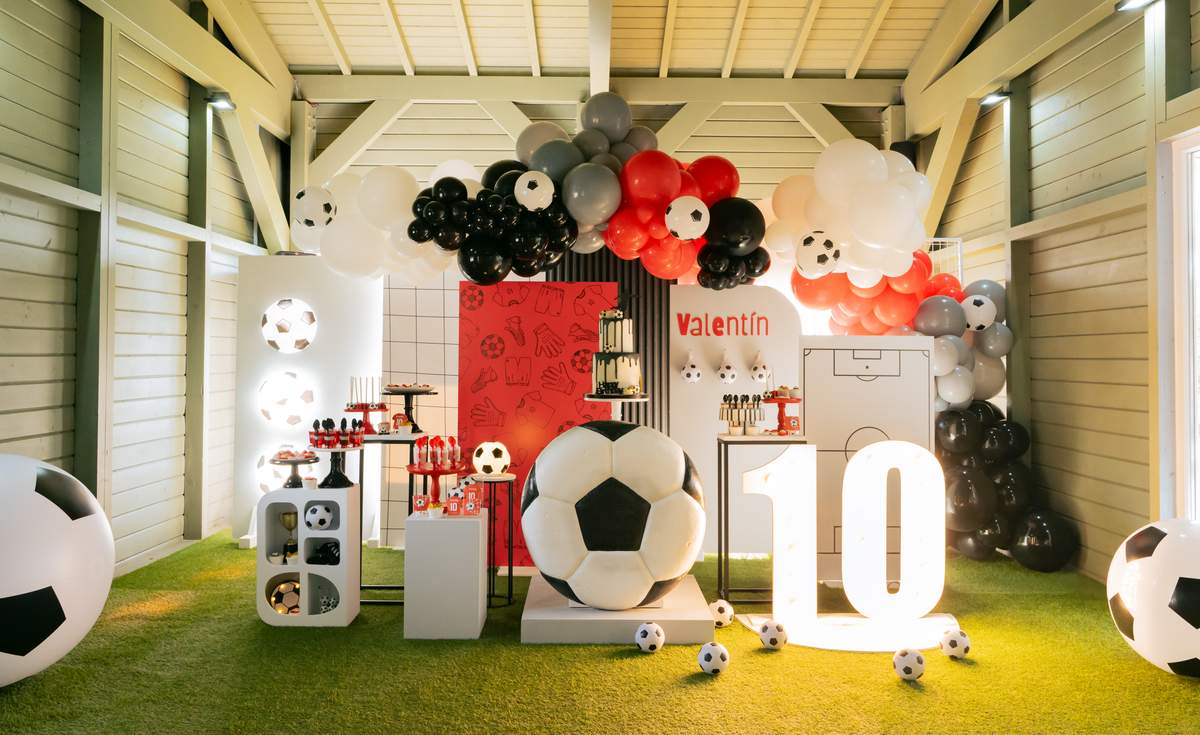 Valetin's Soccer Birthday Party  - Soccer
