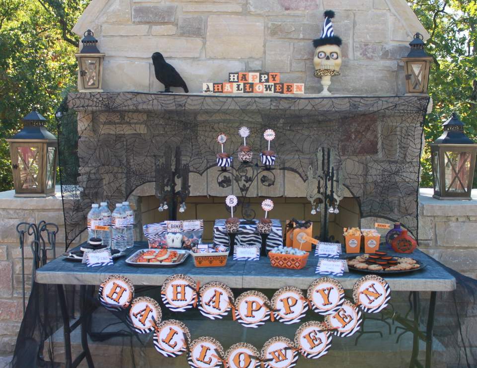 Halloween Bunco / Halloween &quot;Grown up Halloween party&quot; Catch My Party