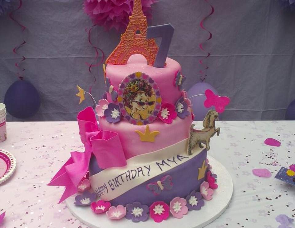 Fancy Nancy Birthday Mya S 7th Birthday Soiree Catch My Party