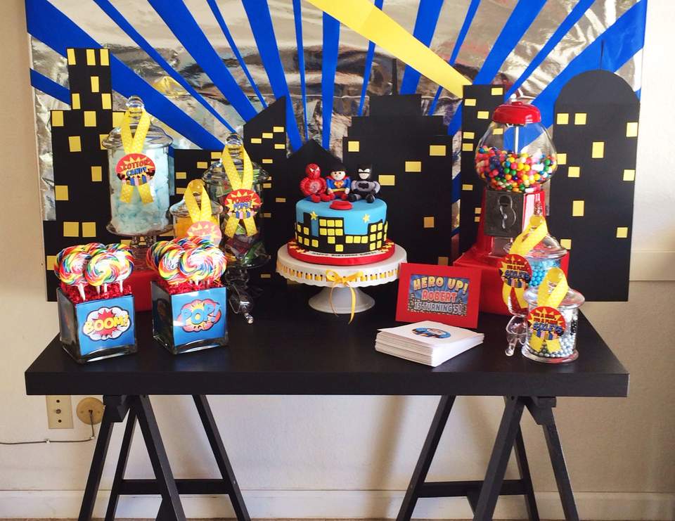 Super Hero Party - Super Hero/Batman/Spiderman/Superman