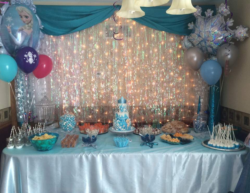 Frozen Disney Birthday Makenna S Frozen Birthday Bash Catch My