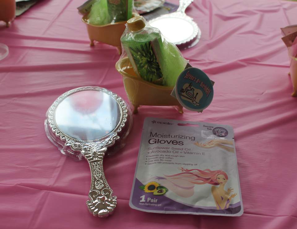 Birthday "Spa and Nail Salon Party" Catch My Party