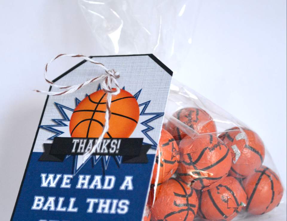 Basketball / Basketball Party "End of the season party" Catch My Party