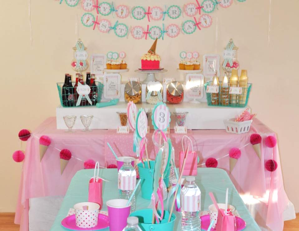 Ice Cream / Birthday "Ice Cream Shoppe Birthday Party" | Catch My Party
