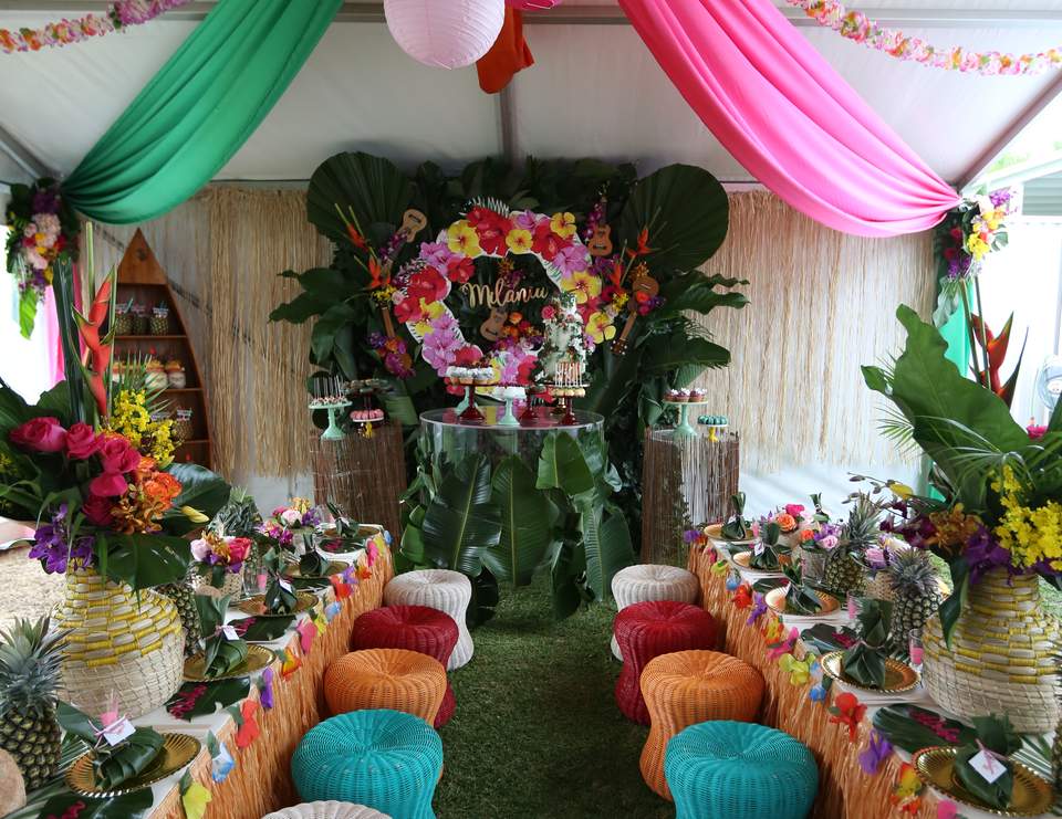 Milania's Hawaiian luau - None