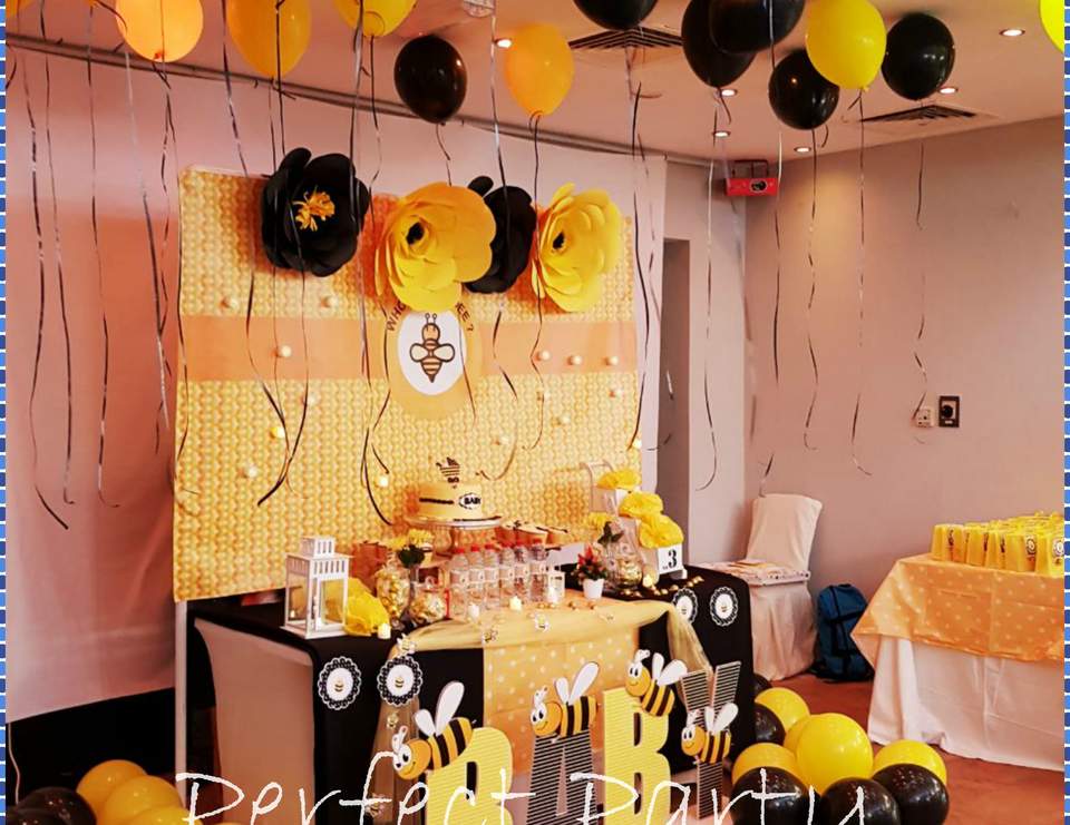 bumble bee baby room decor