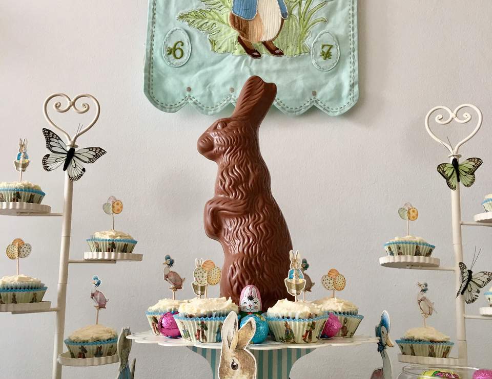 Peter Rabbit, Beatrix Potter, bunnies, Easter / Easter "Peter Rabbit