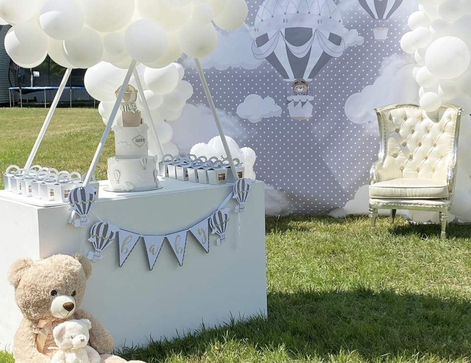 A Little Boy Arrive soon - Hot Air Balloon