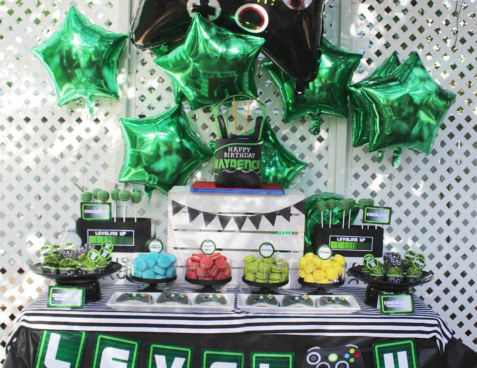 Kaydence's 11th Birthday! - Gamer
