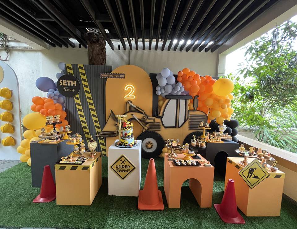 Seth’s Construction Party .. - Construction 