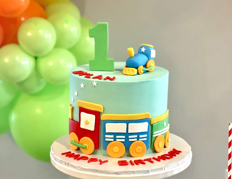 Choo Choo Dylan turns 1! - Trains