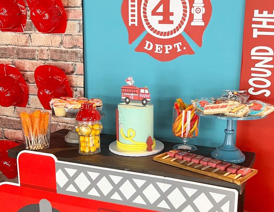 Baylors Firey Fourth birthday - Firetruck