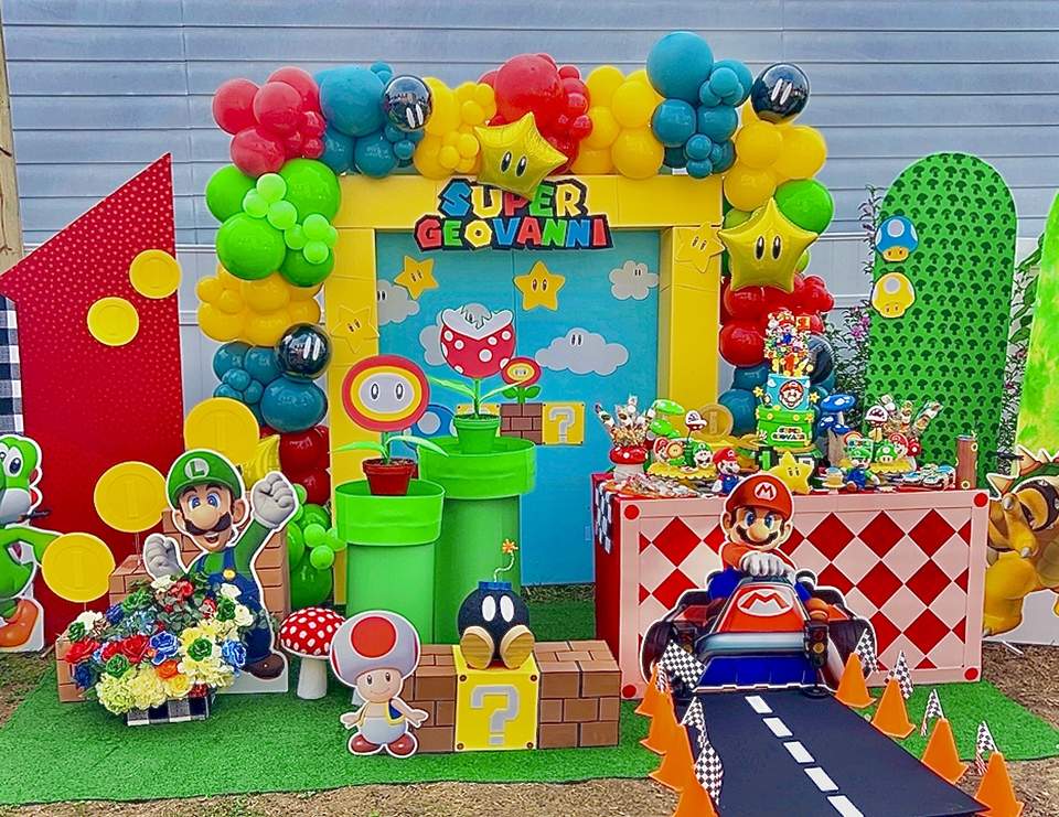 Super Geovanni is ONE - Mario Kart