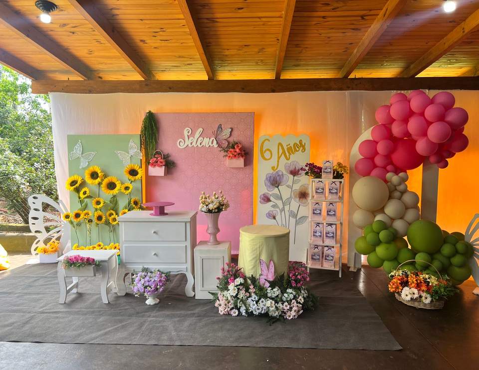 Spring Birthday Party - Primavera para Selena