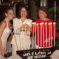 Skylar's Awesome Bat Mitzvah - Hawaiian -- just becuz'