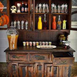 Spooky Sweet Halloween Treats - Halloween Party