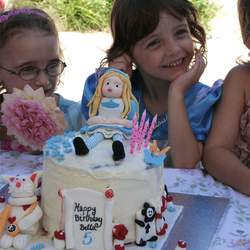 Bella's Wonderland Party - Alice in Wonderland