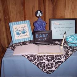 Baby Axil - Damask & Blue