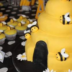 Happy Bee Day! - Bumble Bee