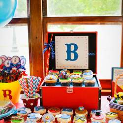 4th birthday Train Party - Train