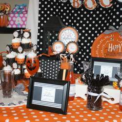 Trendy Girls Halloween - Halloween