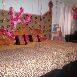 K's Wild Night - slumber party