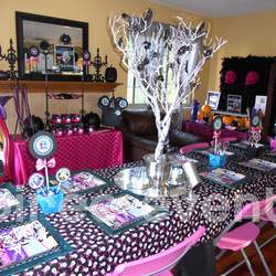 Monster High Halloween Soireé - None