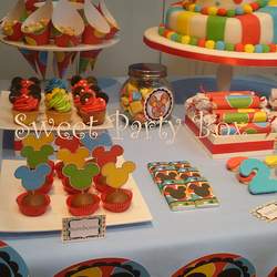 Benjamin cumplio 2 junto a Mickey - Mickey Mouse Party