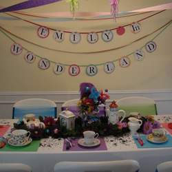 Emily in One-derland! - Alice In Wonderland  Mad Tea Party
