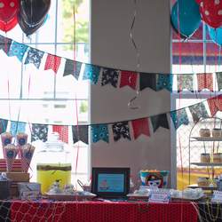 Aidan & Kai's Pirate Party - Pirates