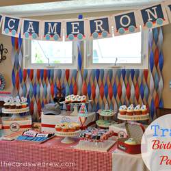 Red and Blue Train Party - Trains