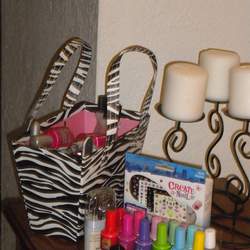 Simone's Spa Sleepover - spa pamper party
