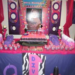 My little Diva's 1st Brithday - Diva/Designer/Hollywood