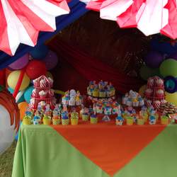 Yansiel's Circus - Carnival/Circus