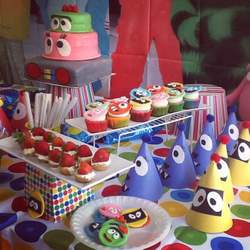 My kids birthday party - Yo Gabba Gabba and Rainbow Colors