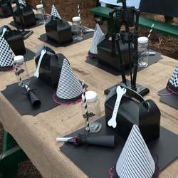 Pink & Black Skeleton Chic - Birthday/halloween party