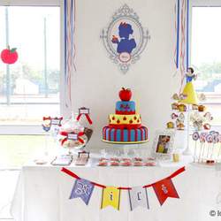  SNOW WHITE " MILAGROS 2 " Magnetika Party + Caro Nebbia Eventos - None