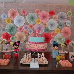 Rafa is turning 1.. - Kokeshi dolls