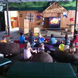 Isaac's movie and popcorn party - Movie & Popcorn