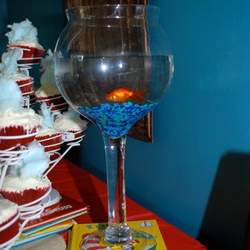 Red fish blue fish new fish - D Seuss