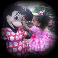 Valentina*s 2nd Birthday <3 - Minnie Mouse BowTique