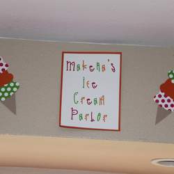 Makena's Ice Cream Shoppe - Ice Cream