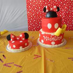 Madeline's 1st. Birthday!  - Minnie Mouse