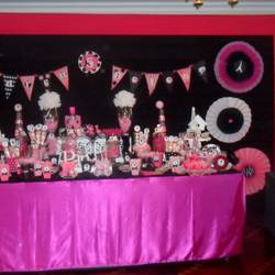 Dulces Detalles en Paris - Barbie en Paris