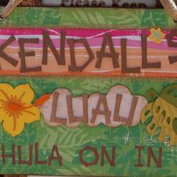 Kendall's Hawaiian Luau Party - Hawaiian Luau