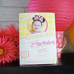 Leah's Lemonade Stand with Minnie - Lemonade