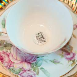 Vintage Alice in Wonderland - Vintage Alice in Wonderland
