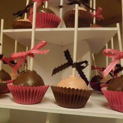 YERALDINE'S BABY SHOWER - Pink & Brown
